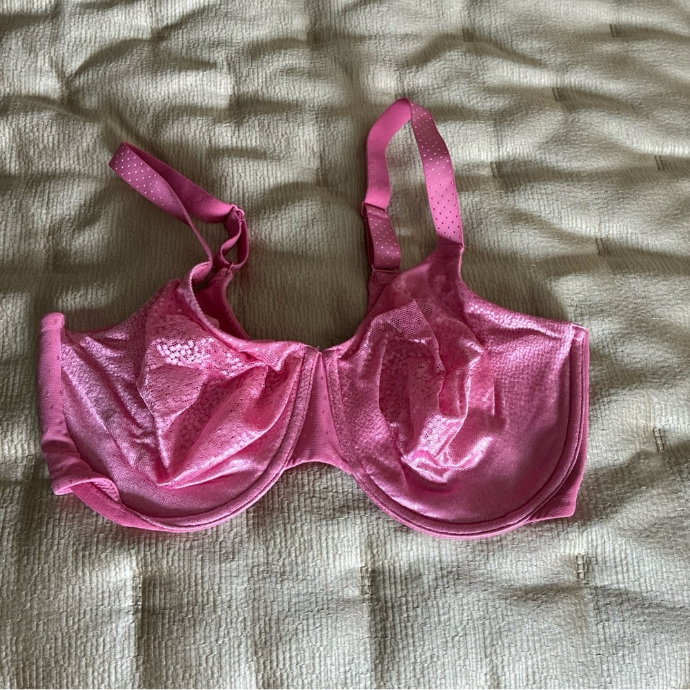 Wacoal Pink Lace-Trim Full Coverage Underwire Bra